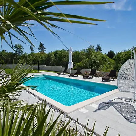 Windrose Ferienhaus Pula